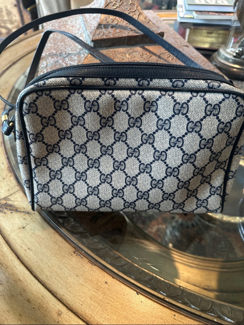 Vintage Gucci Ophidia Web
GG Supreme Navy Canvas
Crossbody Bag - Picture 5 of 17